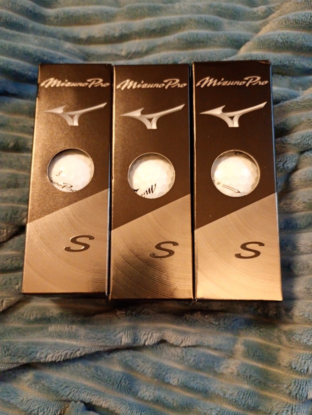 Lot Of 3 Packs of 3 BRAND NEW 2025 Mizuno Pro S  white golf balls